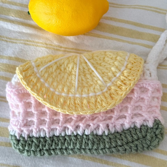 🍋 Mini Lemon Crochet Bag - Picture 1 of 8